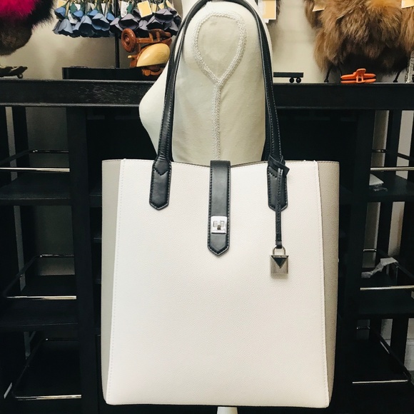 2PCS Michael Kors Cassie Medium NS Tote Wallet Set - Picture 7 of 8